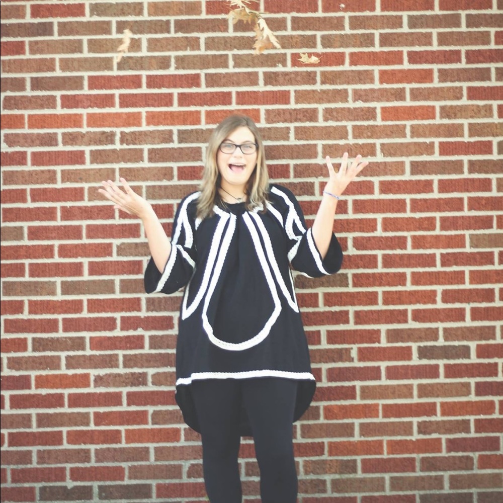 Monoreno black dress size medium